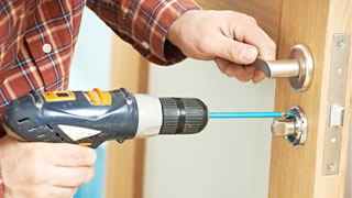 Automotive Locksmith at North Lawndale Lawndale, California